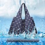 2 grocery shopping bags